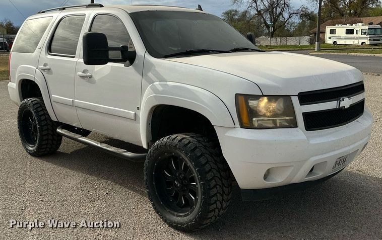 image for item NQ9133 2007 Chevrolet Tahoe SUV