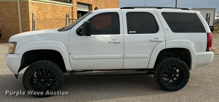 image for item NQ9133 2007 Chevrolet Tahoe SUV