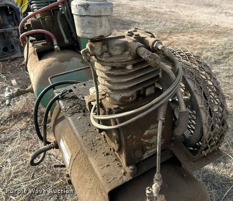 image for item NQ9141 (2) air compressors