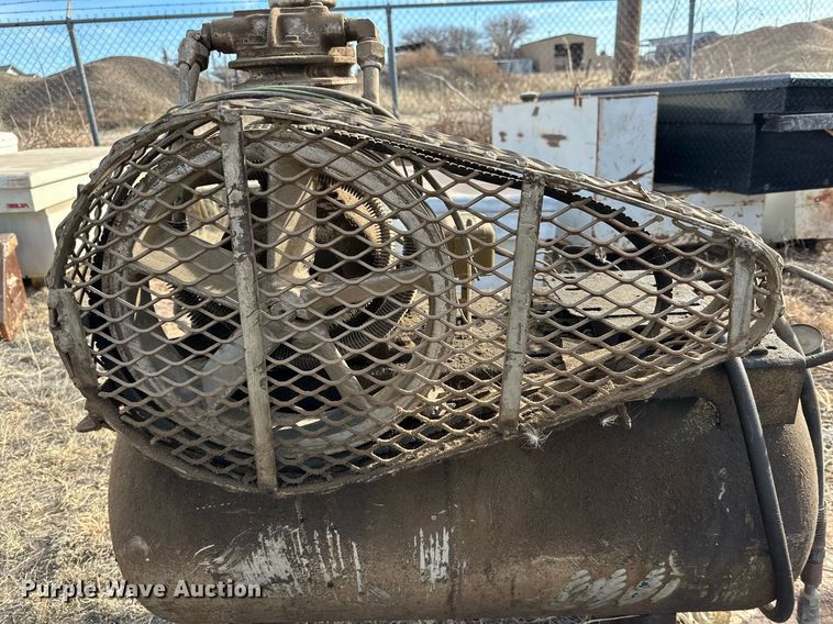 image for item NQ9141 (2) air compressors