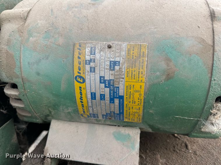 image for item NQ9141 (2) air compressors