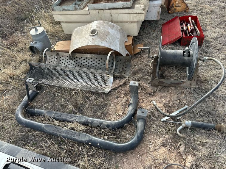 image for item NQ9142 Tools