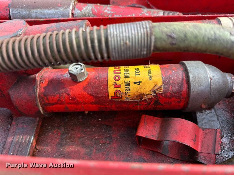 image for item NQ9142 Tools