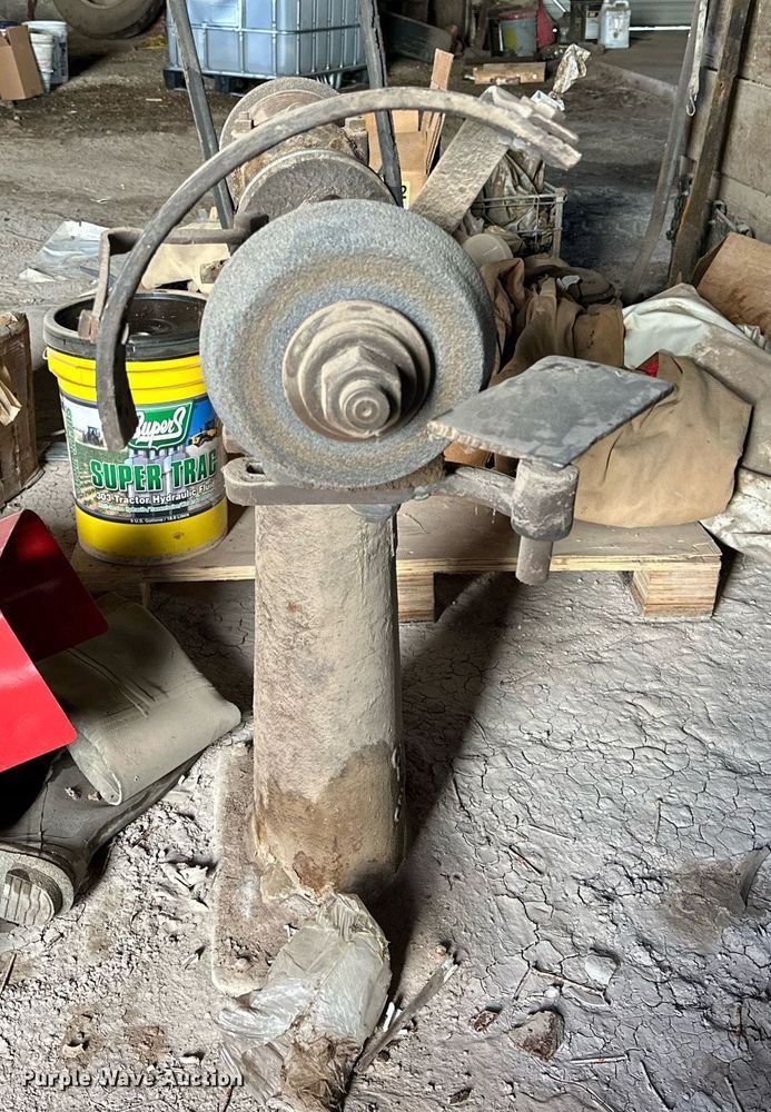 image for item NQ9144 Tools