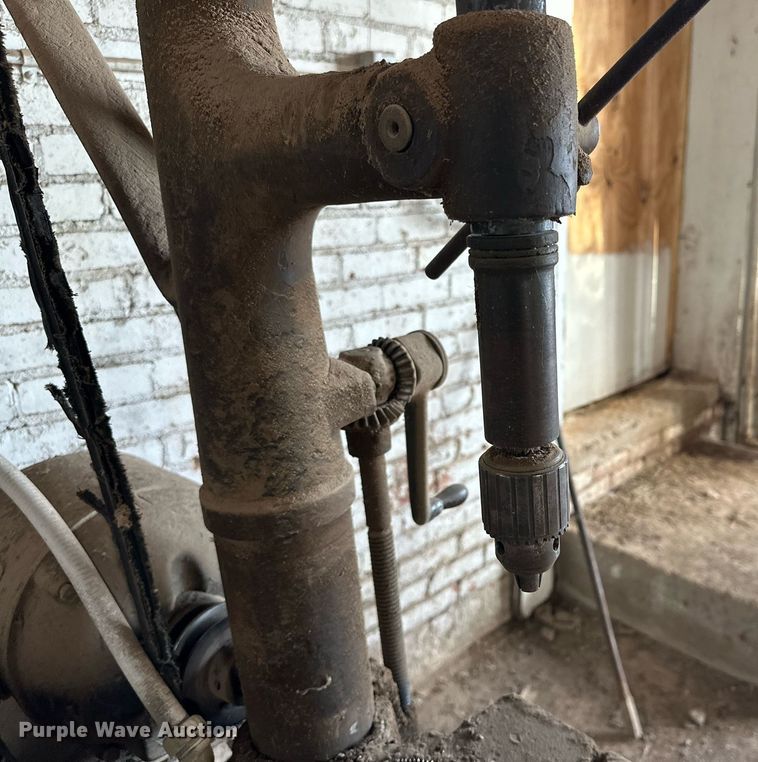 image for item NQ9144 Tools