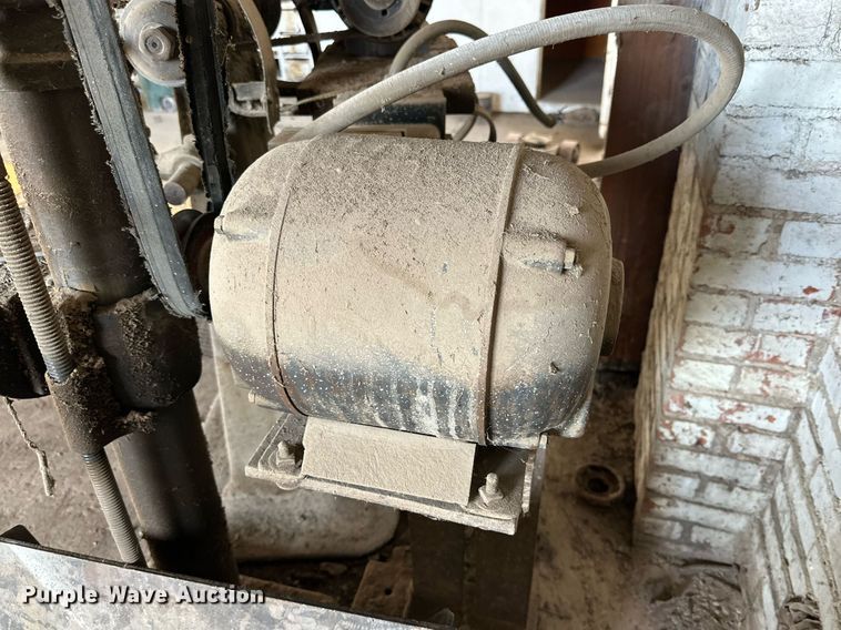 image for item NQ9144 Tools