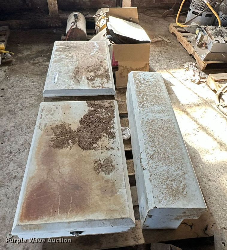 image for item NQ9146 Tools