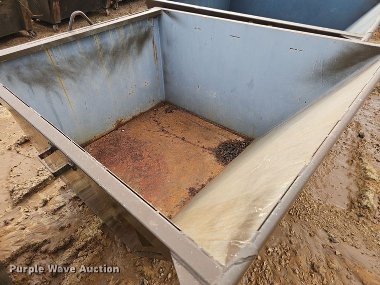 image for item OJ9176 (10) dumpsters