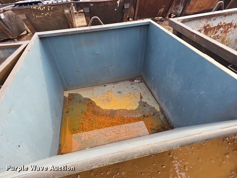 image for item OJ9176 (10) dumpsters