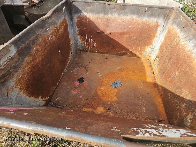 image for item OJ9182 (5) dumpsters