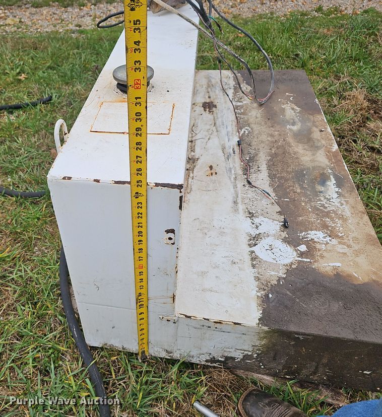 image for item OJ9247 Delta Consolidated 480000 auxiliary fuel tank