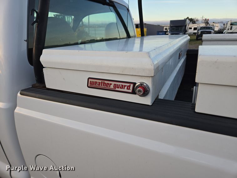 image for item YA0273 2008 Ford F250 Super Duty XL pickup truck