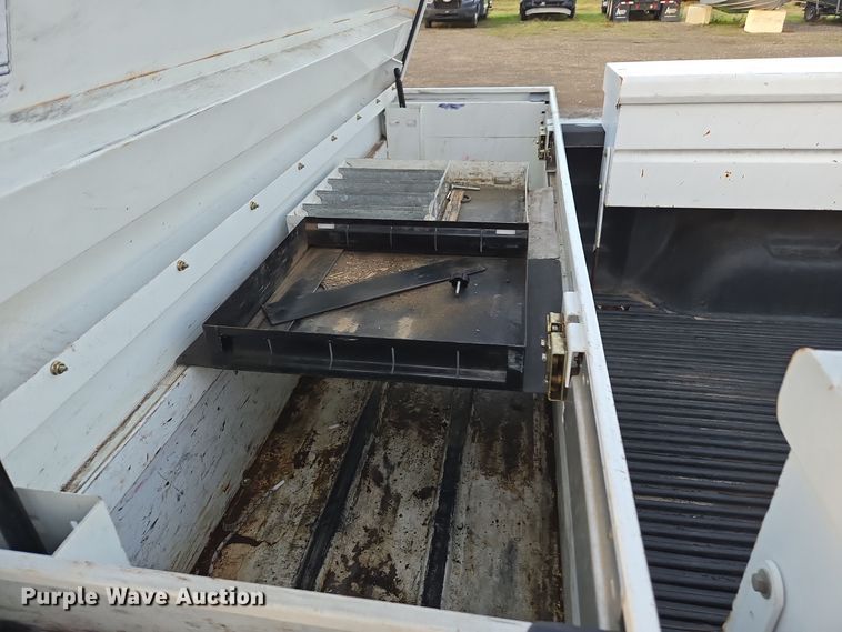 image for item YA0273 2008 Ford F250 Super Duty XL pickup truck