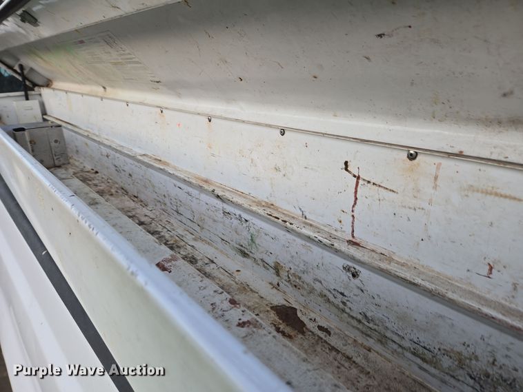 image for item YA0274 2005 Ford F250 Super Duty XL pickup truck