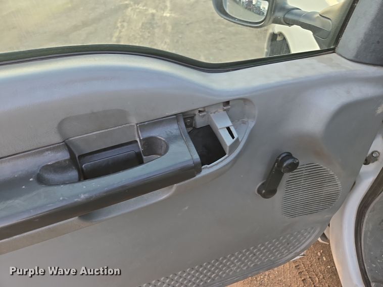 image for item YA0276 2006 Ford F250 Super Duty XL pickup truck