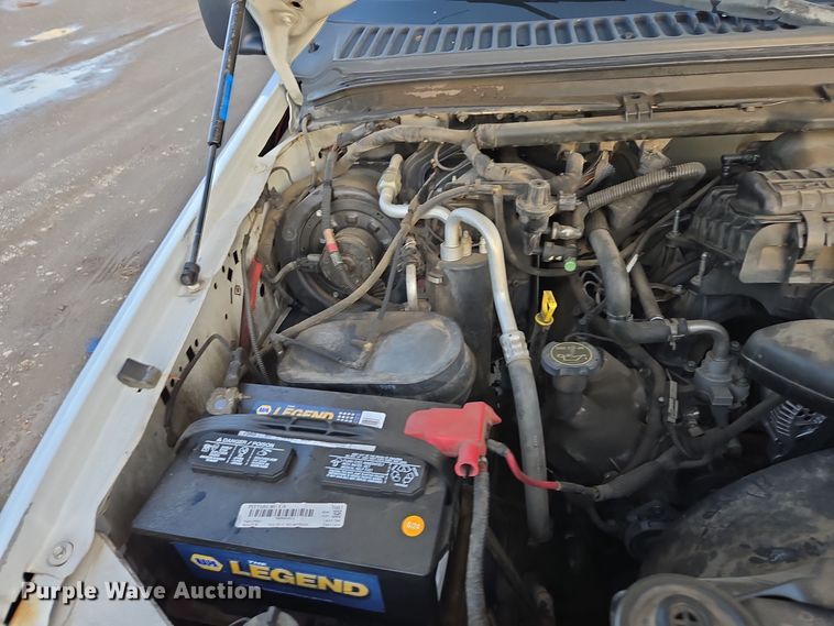 image for item YA0276 2006 Ford F250 Super Duty XL pickup truck