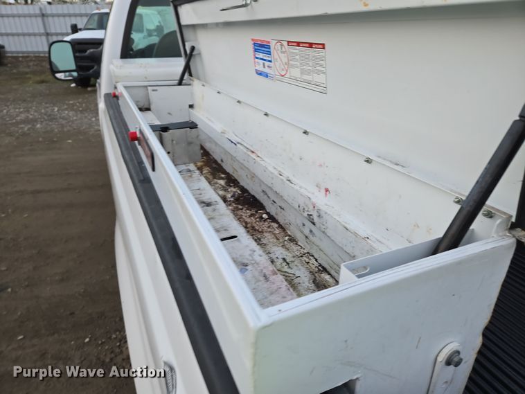 image for item YA0278 2006 Ford F250 Super Duty XL pickup truck