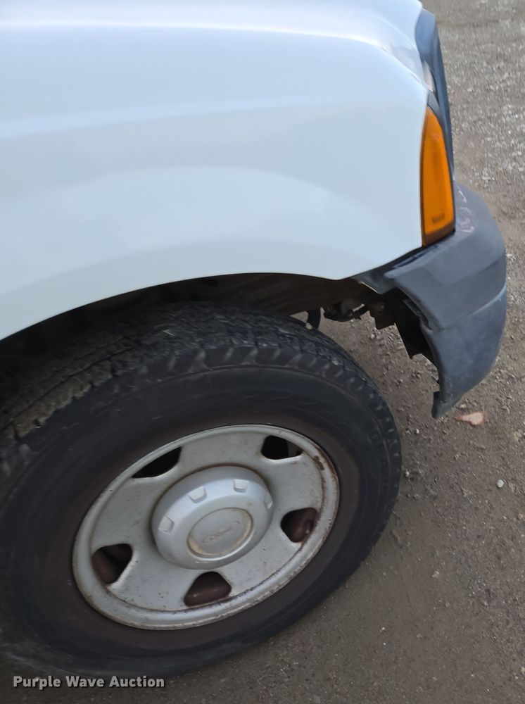 image for item YA0278 2006 Ford F250 Super Duty XL pickup truck