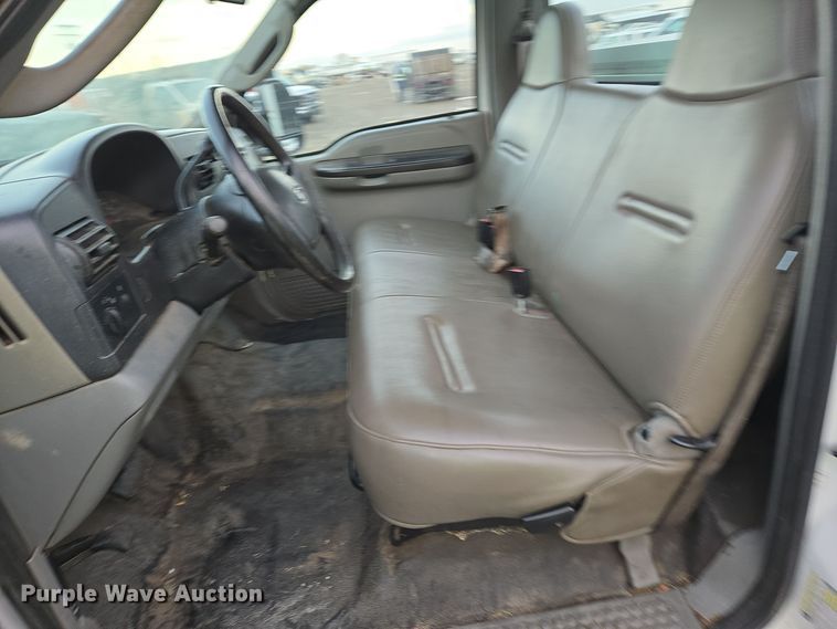 image for item YA0278 2006 Ford F250 Super Duty XL pickup truck