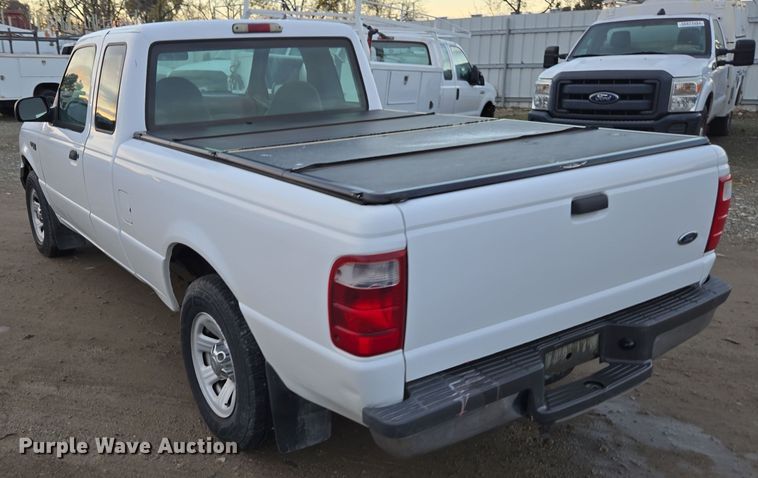 image for item YA0281 2002 Ford Ranger SuperCab pickup truck