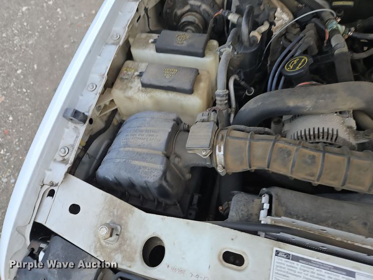 image for item YA0281 2002 Ford Ranger SuperCab pickup truck