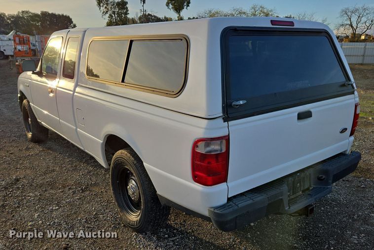 image for item YA0282 2004 Ford Ranger SuperCab pickup truck