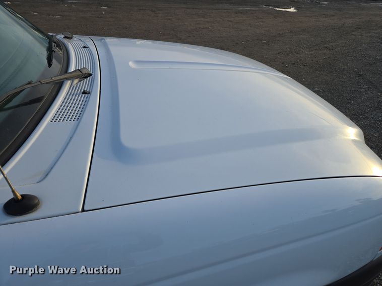 image for item YA0282 2004 Ford Ranger SuperCab pickup truck