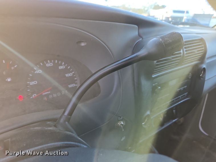 image for item YA0282 2004 Ford Ranger SuperCab pickup truck