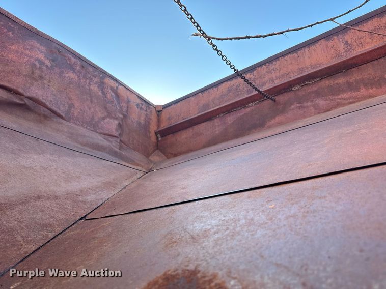 image for item EH7409 Gravity wagon