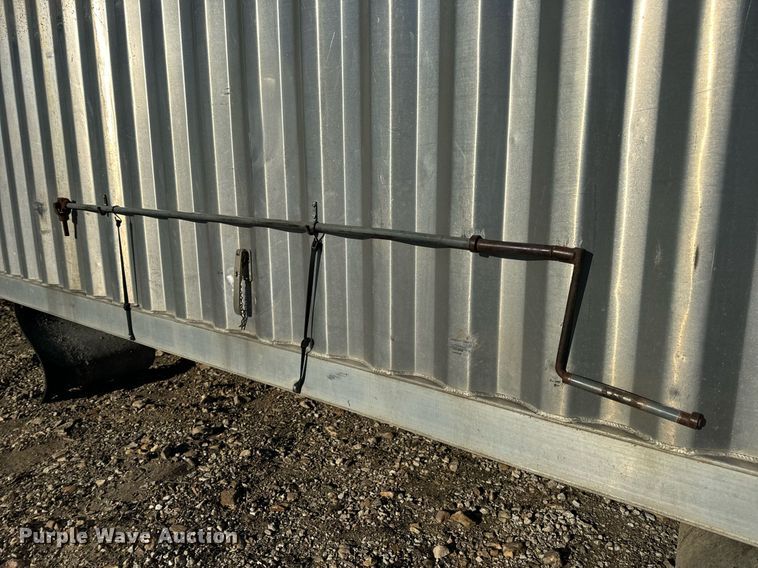 image for item EH7432 Kann end dump trailer bed