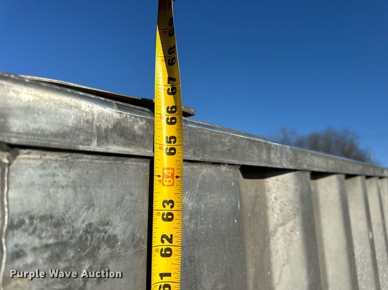 image for item EH7432 Kann end dump trailer bed