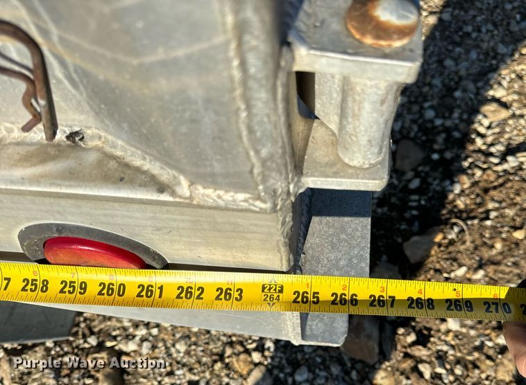 image for item EH7432 Kann end dump trailer bed