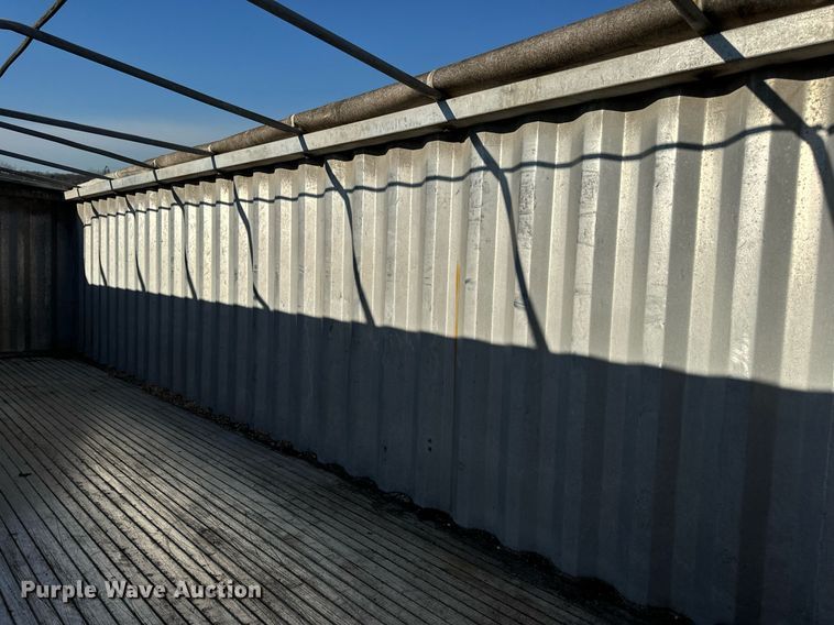 image for item EH7432 Kann end dump trailer bed