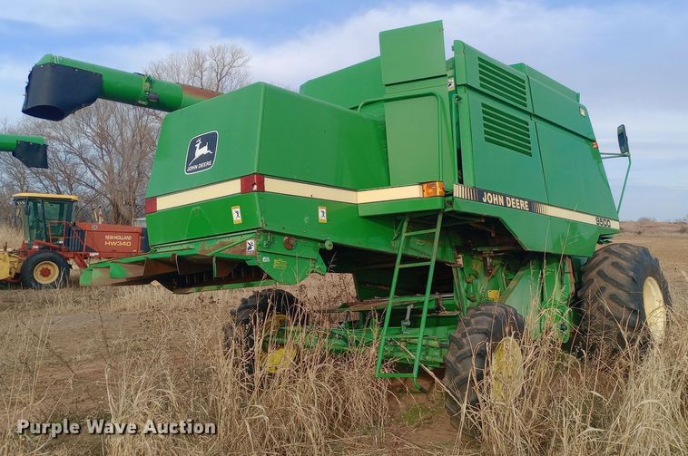 image for item EN8624 1990 John Deere 9500 combine