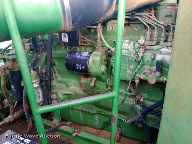 image for item EN8624 1990 John Deere 9500 combine