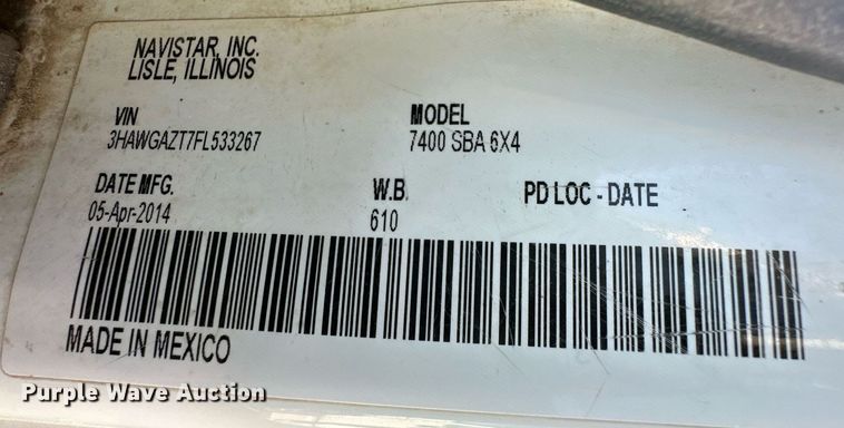 image for item ER8373 2015 International 7400 feed mixer truck