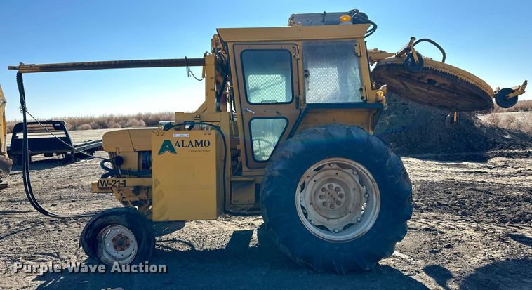 image for item ER8380 Tractor