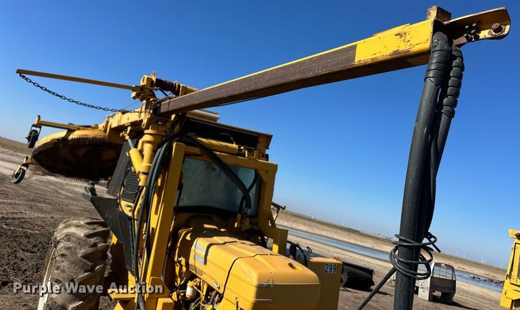 image for item ER8380 Tractor