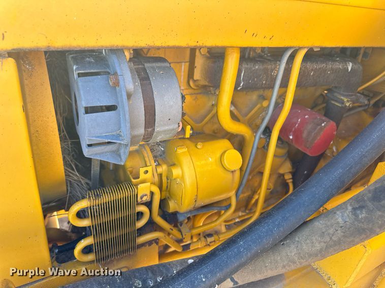 image for item ER8380 Tractor