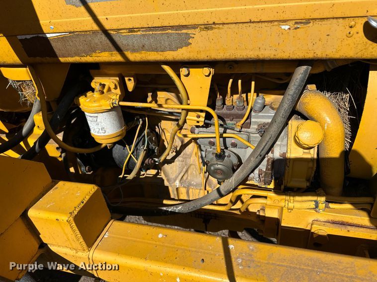 image for item ER8380 Tractor