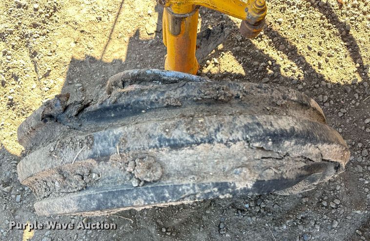 image for item ER8380 Tractor