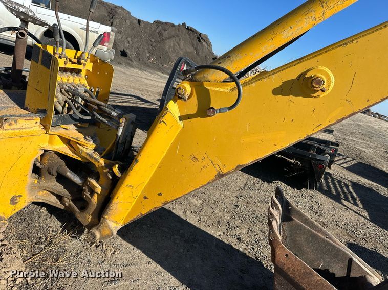 image for item ER8382 John Deere backhoe attachment