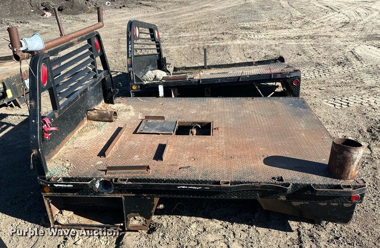 image for item ER8384 Flatbed