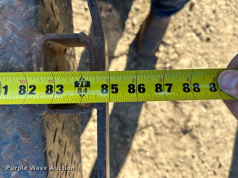 image for item ER8384 Flatbed