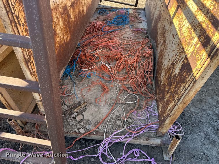 image for item ER8388 LBS Weigh Cage livestock scale