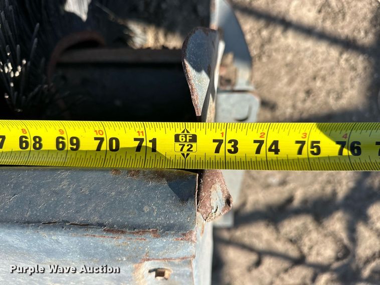 image for item ER8389 72