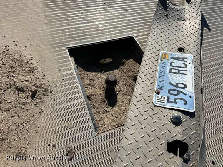 image for item ER8390 Hillsboro flatbed