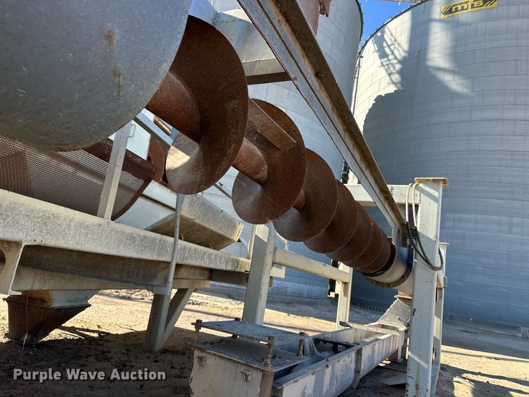 image for item ER8391 Corn seed cleaner