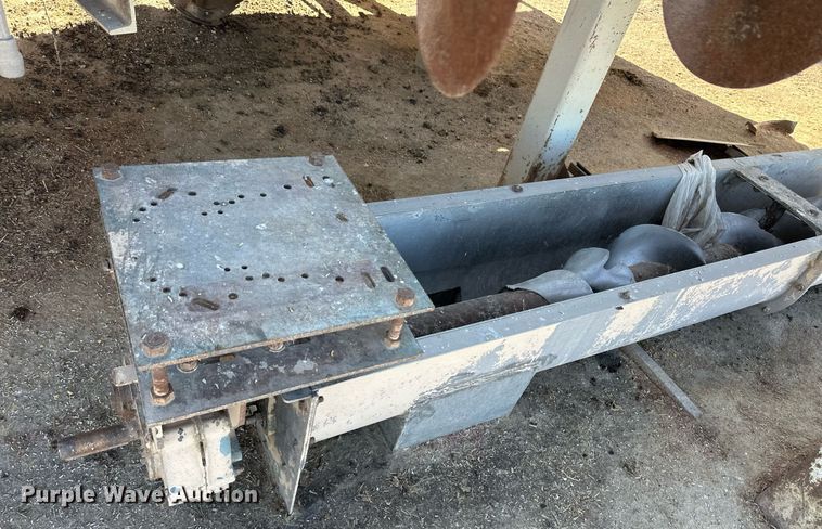 image for item ER8391 Corn seed cleaner