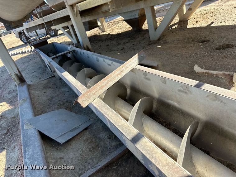 image for item ER8391 Corn seed cleaner